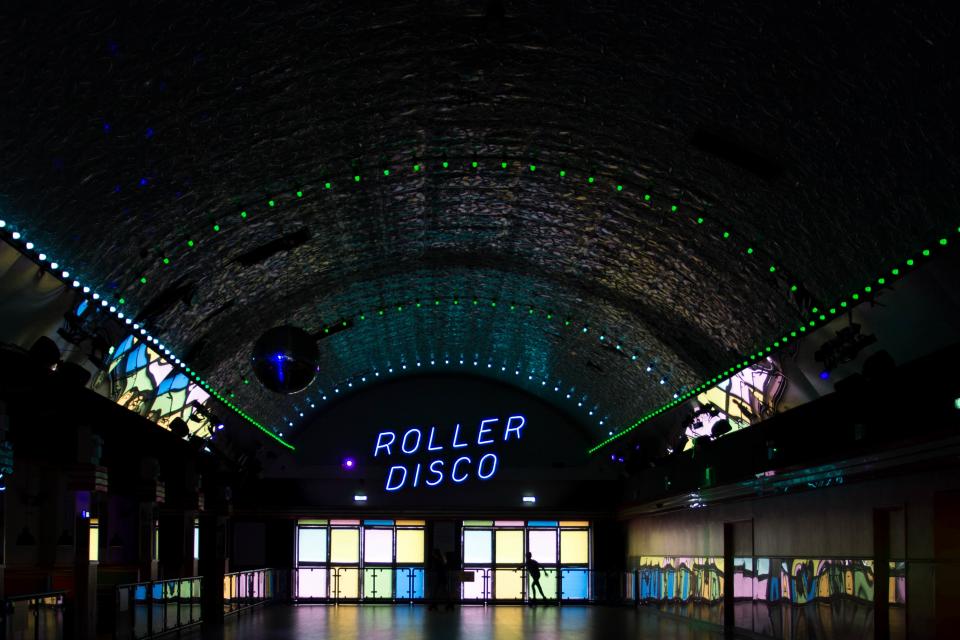 Roller disco - silent disco
